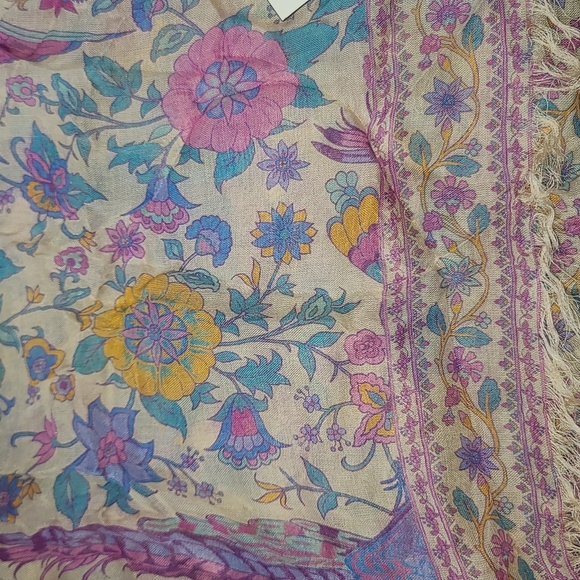 New spell designs lovebird vintage travel scarf love bird chamomile one size os - Picture 13 of 16